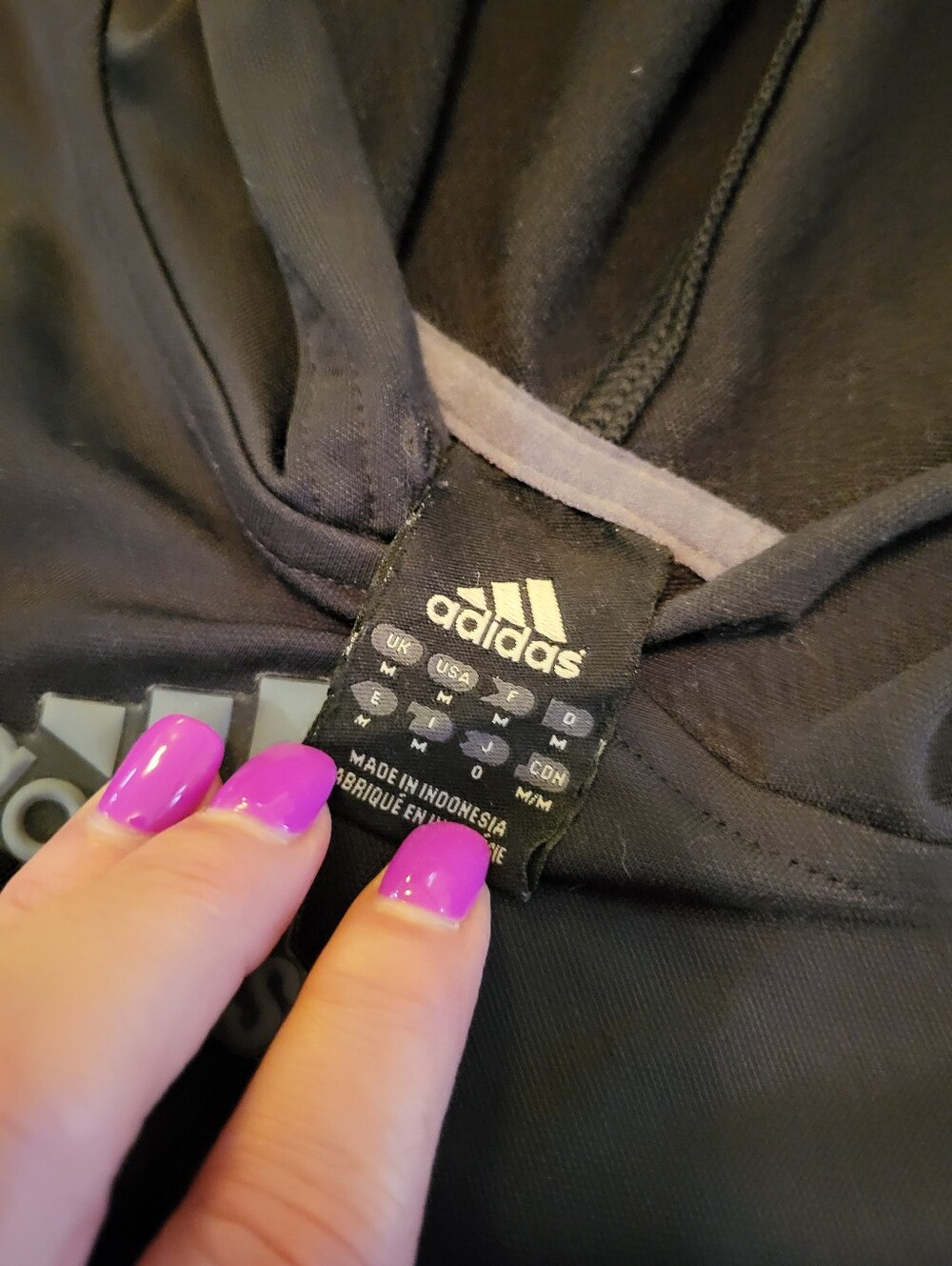 Adidas Unisex Sweatshirt Hoodie Subcategory Identification